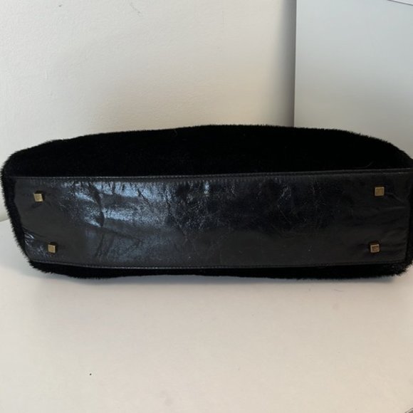 NWOT Matt & Nat faux fur and vegan leather bronze studded handbag - Picture 4 of 8